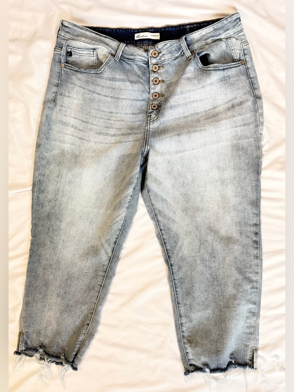 KanCan Light Blue Button-Fly Cropped Jeans